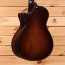 Pre-owned Taylor 652ce Builders Edition semi-hollow electric guitar natural finish with cutaway
