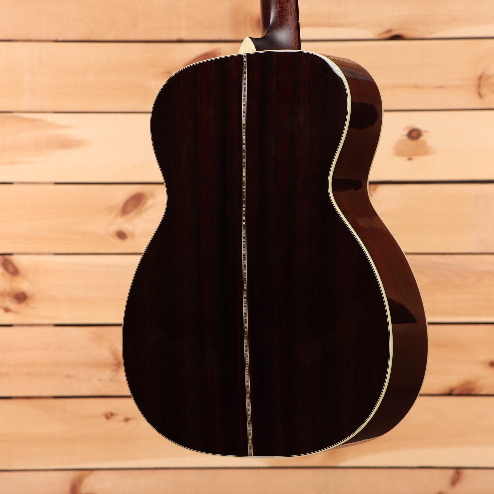Bourgeois OM Vintage TS dreadnought acoustic guitar natural finish with cream binding