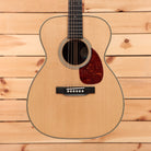 Bourgeois OM Vintage TS natural acoustic guitar with tortoiseshell pickguard