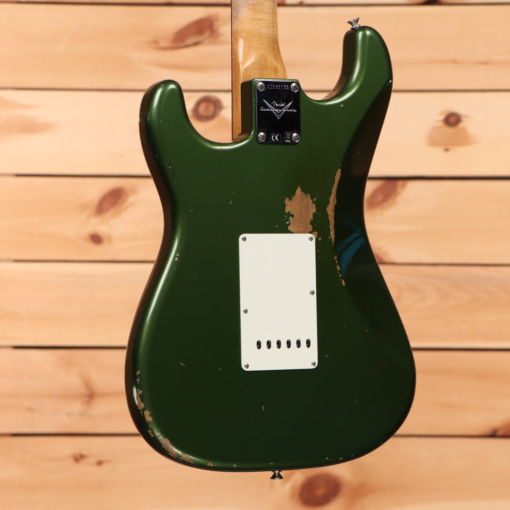 Fender Custom Shop Righteous Reissue Late 1962 Stratocaster relic aged olive green metallic electric guitar with white pickguard