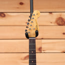 Fender Custom Shop Righteous Reissue Late 1962 Stratocaster relic electric guitar Aged Olive Green Metallic with single-coil pickups