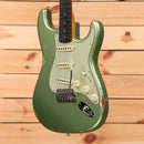 Fender Custom Shop Righteous Reissue Late 1962 Stratocaster relic electric guitar Sage Green Metallic with single-coil pickups