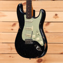 Fender Custom Shop Righteous Reissue Late 1962 Stratocaster relic aged holoflake electric guitar with rosewood fretboard and single-coil pickups