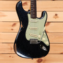 Fender Custom Shop Righteous Reissue Late 1962 Stratocaster relic Holoflake electric guitar with mint green pickguard and single-coil pickups