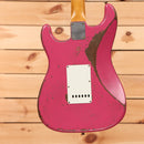 Fender Custom Shop Limited Greg Fessler Masterbuilt 1963 Stratocaster Relic electric guitar Faded Dakota Red with single-coil pickups