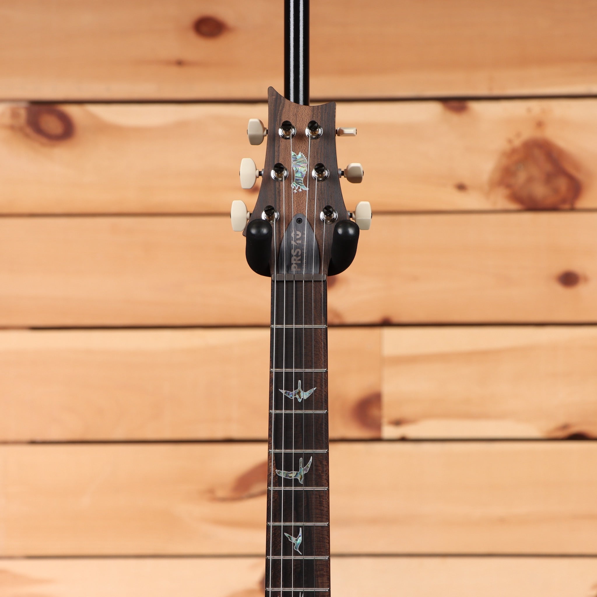 Paul Reed Smith 40th Anniversary Custom 24 Limited Edition electric guitar Tiger Eye with bird inlays and rosewood fretboard
