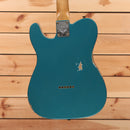 Fender Custom Shop Limited 1960 Telecaster Relic electric guitar Ocean Turquoise with single-coil pickups