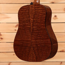 Gallagher Bluegrass Bell dreadnought acoustic guitar light amber finish with quilted sapele back