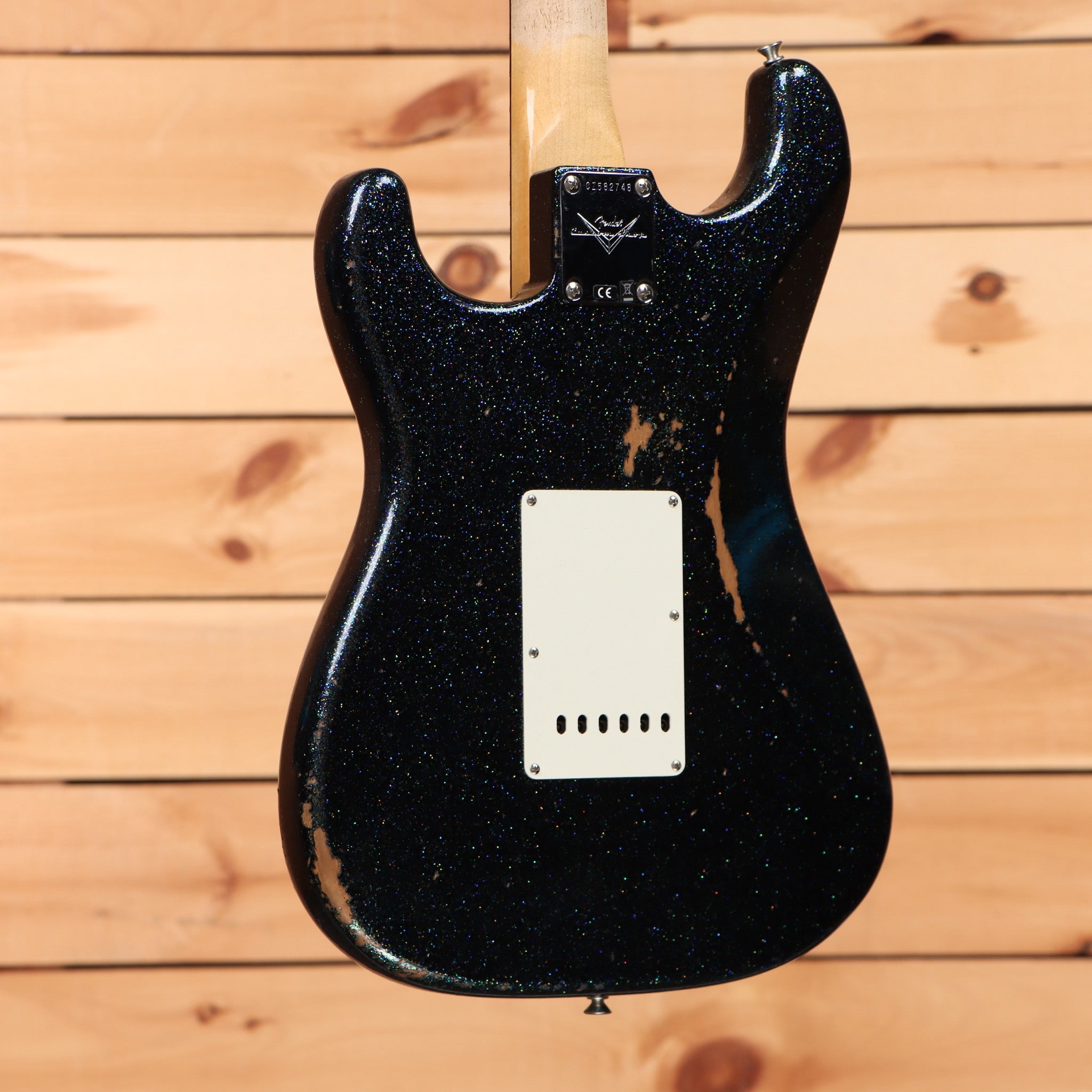 Fender Custom Shop Righteous Reissue Late 1962 Stratocaster relic aged Holoflake electric guitar with white pickguard