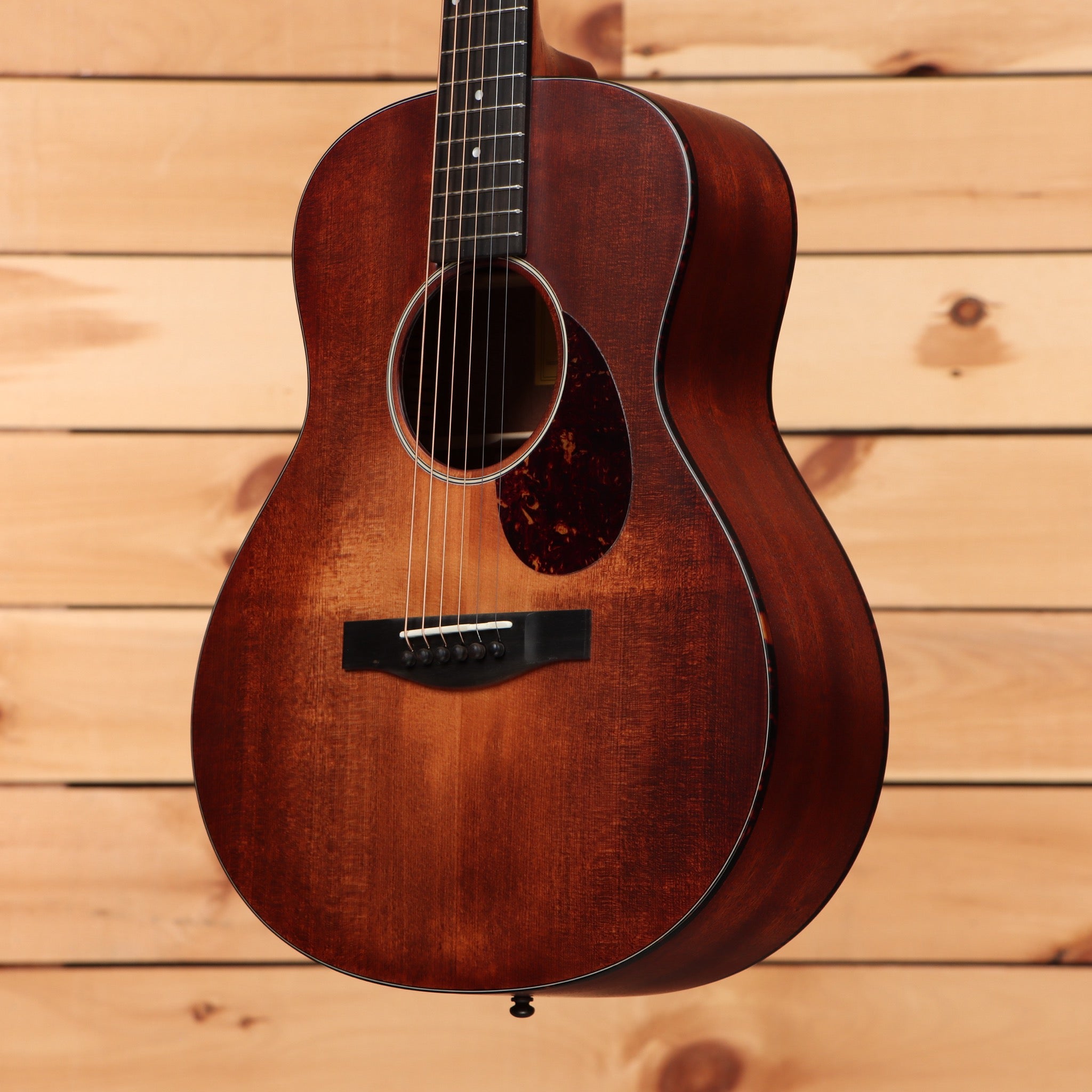 Eastman ACTG1 classical acoustic guitar natural finish with rosewood pickguard