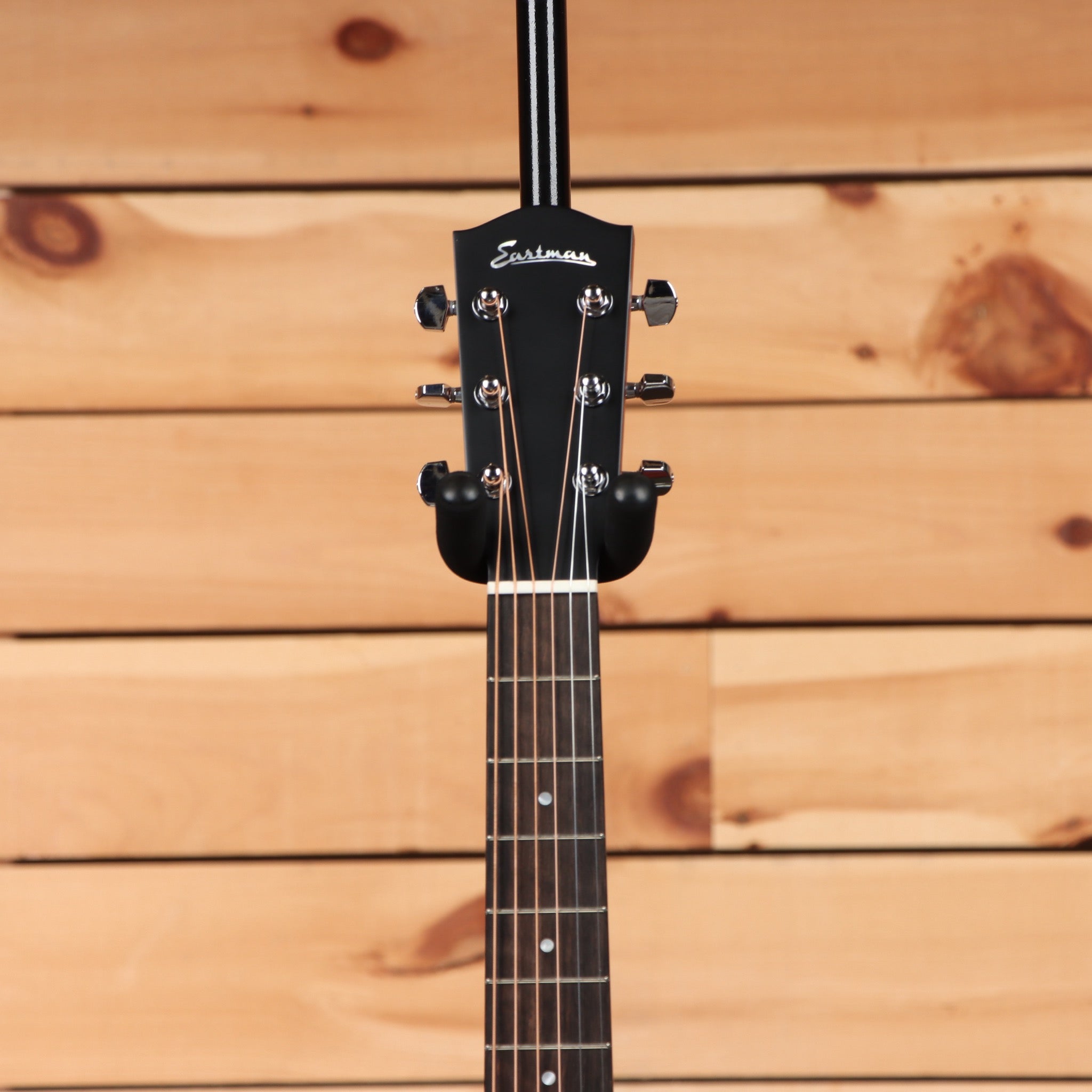 Eastman ACT G1 classical acoustic guitar natural finish with rosewood fretboard
