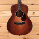 Eastman ACTG1 Classical acoustic guitar satin finish with rosewood fretboard and round soundhole