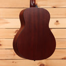 Eastman ACTG1 classical acoustic guitar natural finish with round soundhole