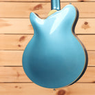 Eastman Romeo semi-hollow electric guitar Celestine Blue with maple neck binding