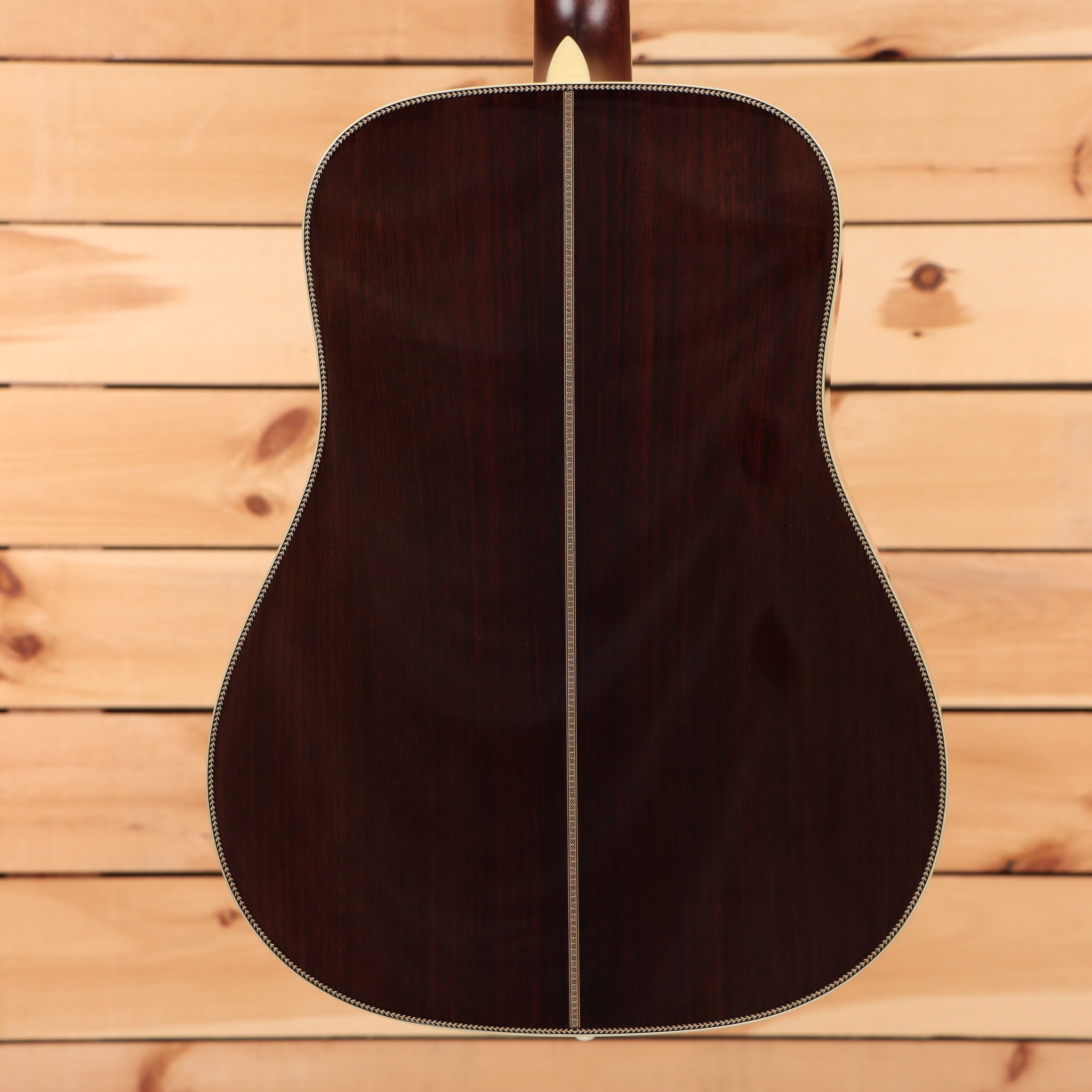 Eastman E40DTC Thermocure dreadnought acoustic guitar natural finish with pearl rosette binding