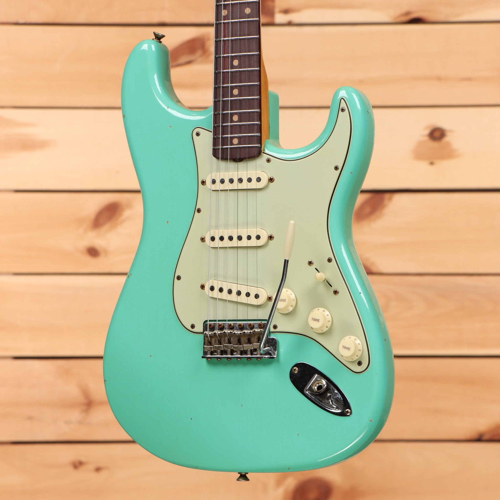 Fender Custom Shop 1959 Stratocaster Journeyman Relic electric guitar super faded aged sea foam green with single-coil pickups
