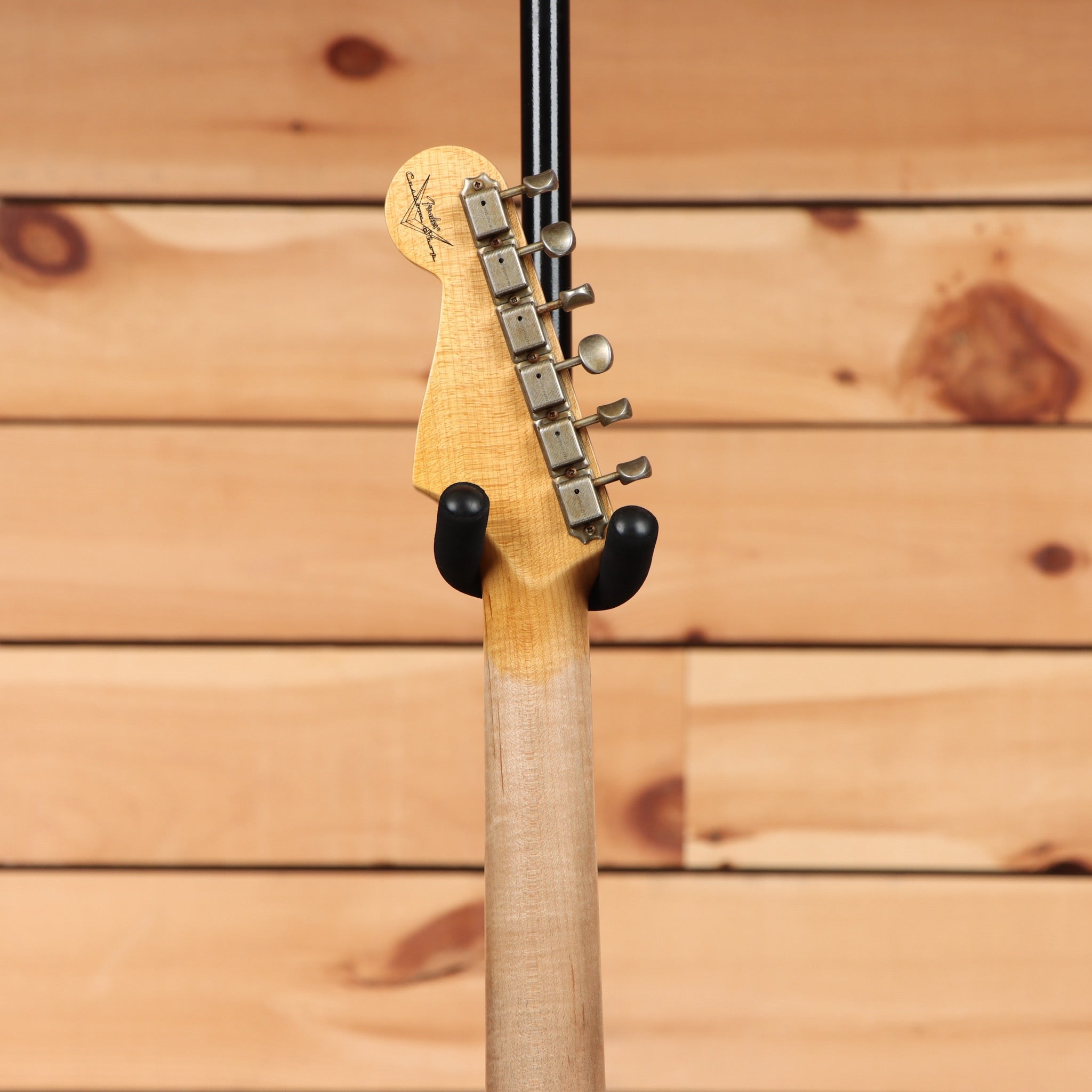 Fender Custom Shop 1959 Stratocaster Journeyman Relic electric guitar sea foam green with maple neck and single-coil pickups