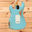 Fender Custom Shop Limited 1964 L-Series Stratocaster electric guitar Heavy Relic Aged Daphne Blue with white pickguard