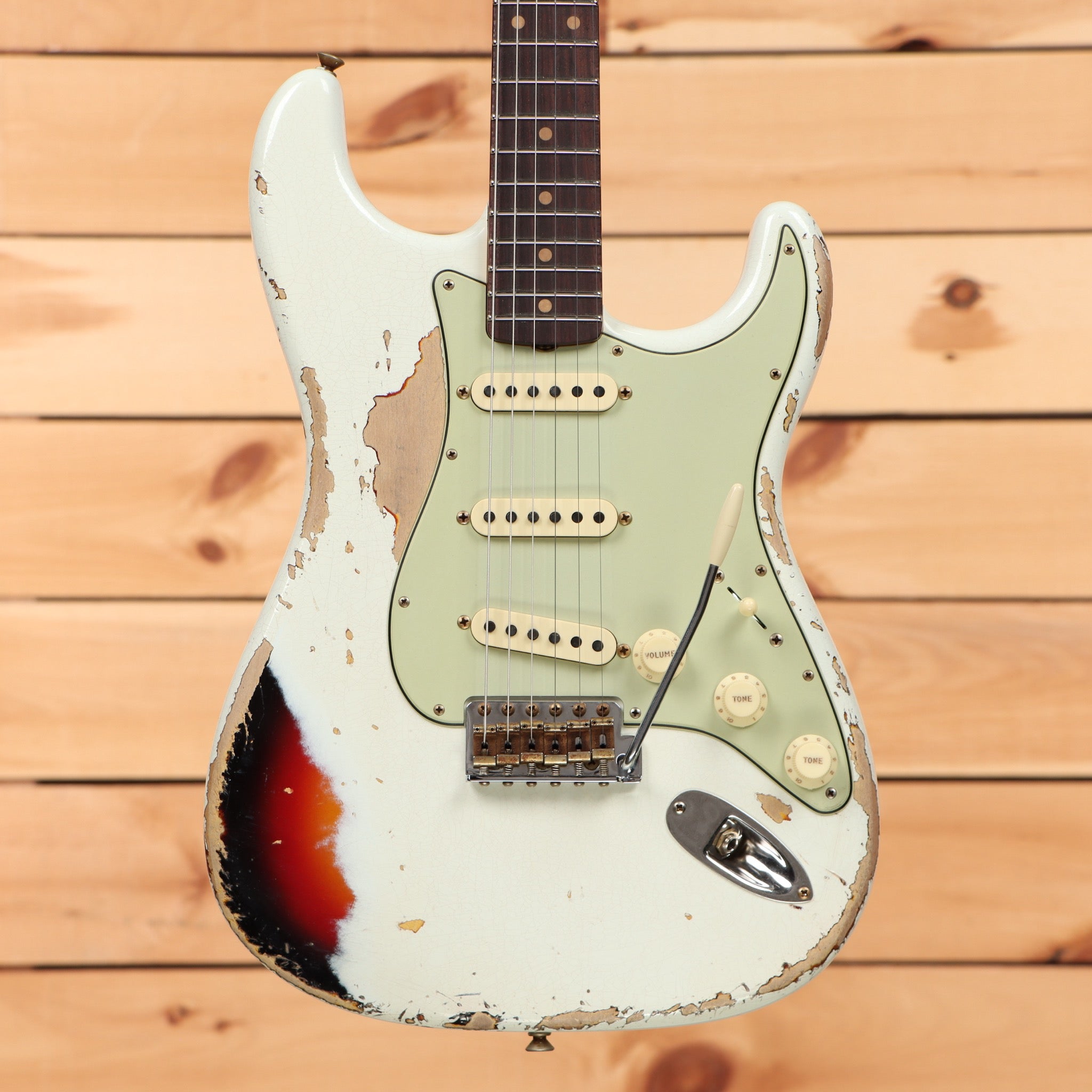 Fender Custom Shop 1960 Stratocaster heavy relic electric guitar Olympic White over 3-color sunburst with mint green pickguard