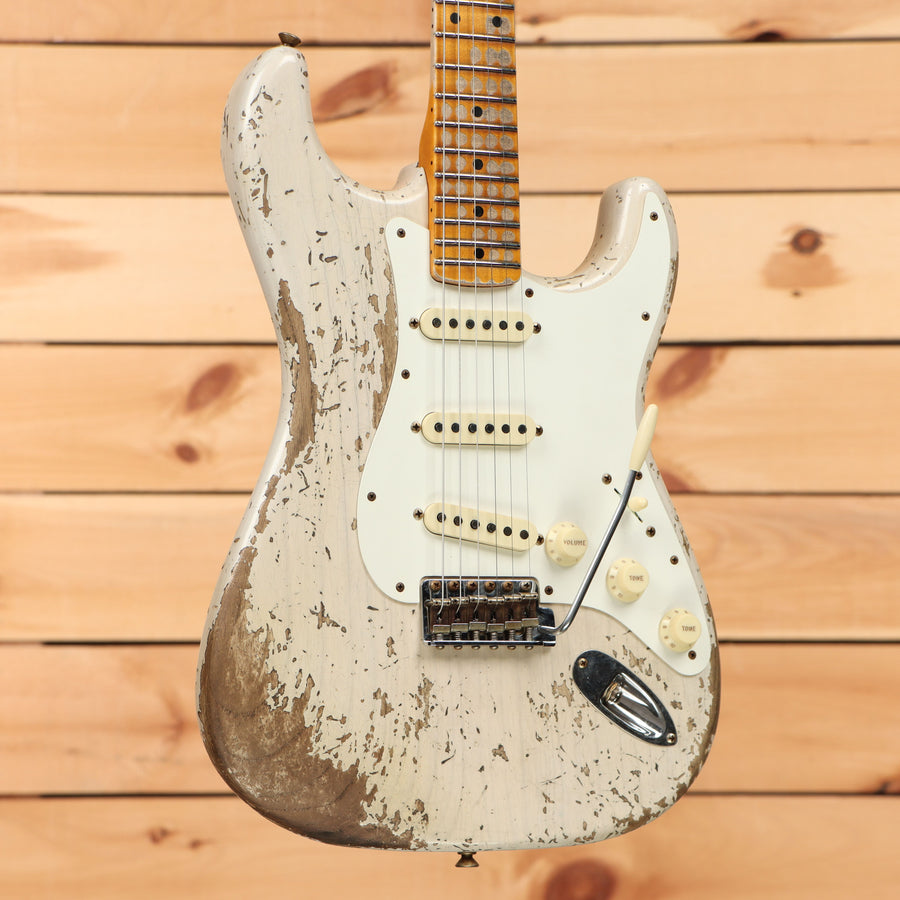 Fender Custom Shop Limited Red Hot Strat Super Heavy Relic electric guitar Aged White Blonde with single-coil pickups