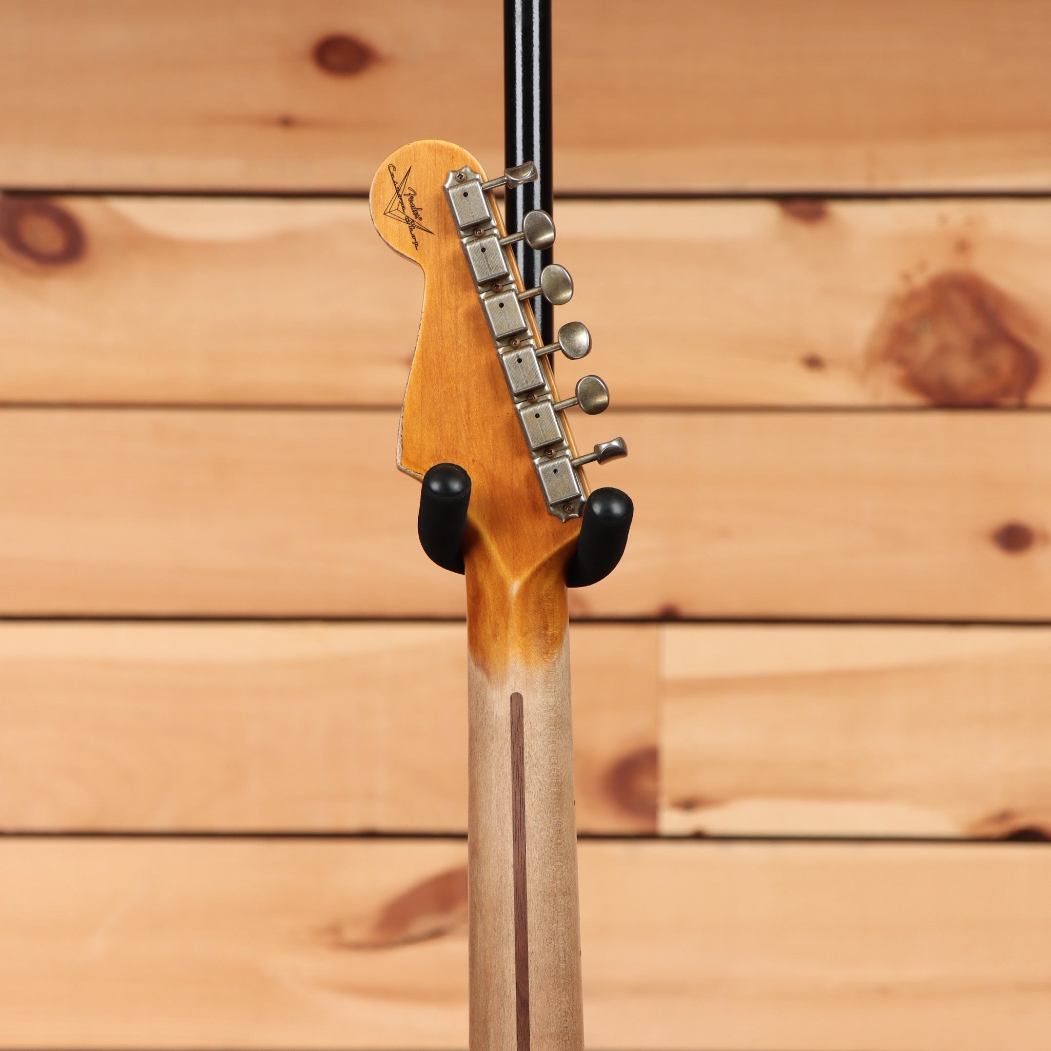 Fender Custom Shop 1957 Stratocaster Heavy Relic electric guitar Aged White Blonde with maple neck