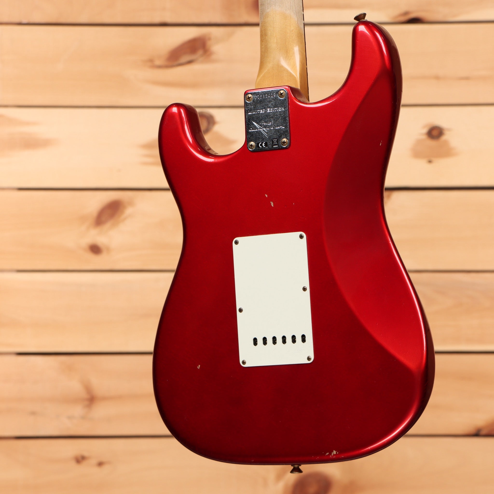 Fender Custom Shop Limited 1963 Stratocaster Journeyman Relic electric guitar Aged Candy Apple Red with single-coil pickups