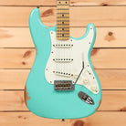 Fender Custom Shop Limited Fat 50s Stratocaster electric guitar sea foam green relic finish with single-coil pickups