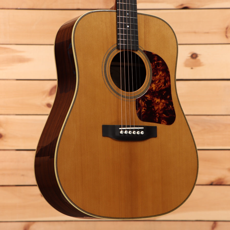 Gallagher Bluegrass Bell dreadnought acoustic guitar natural finish with tortoiseshell pickguard