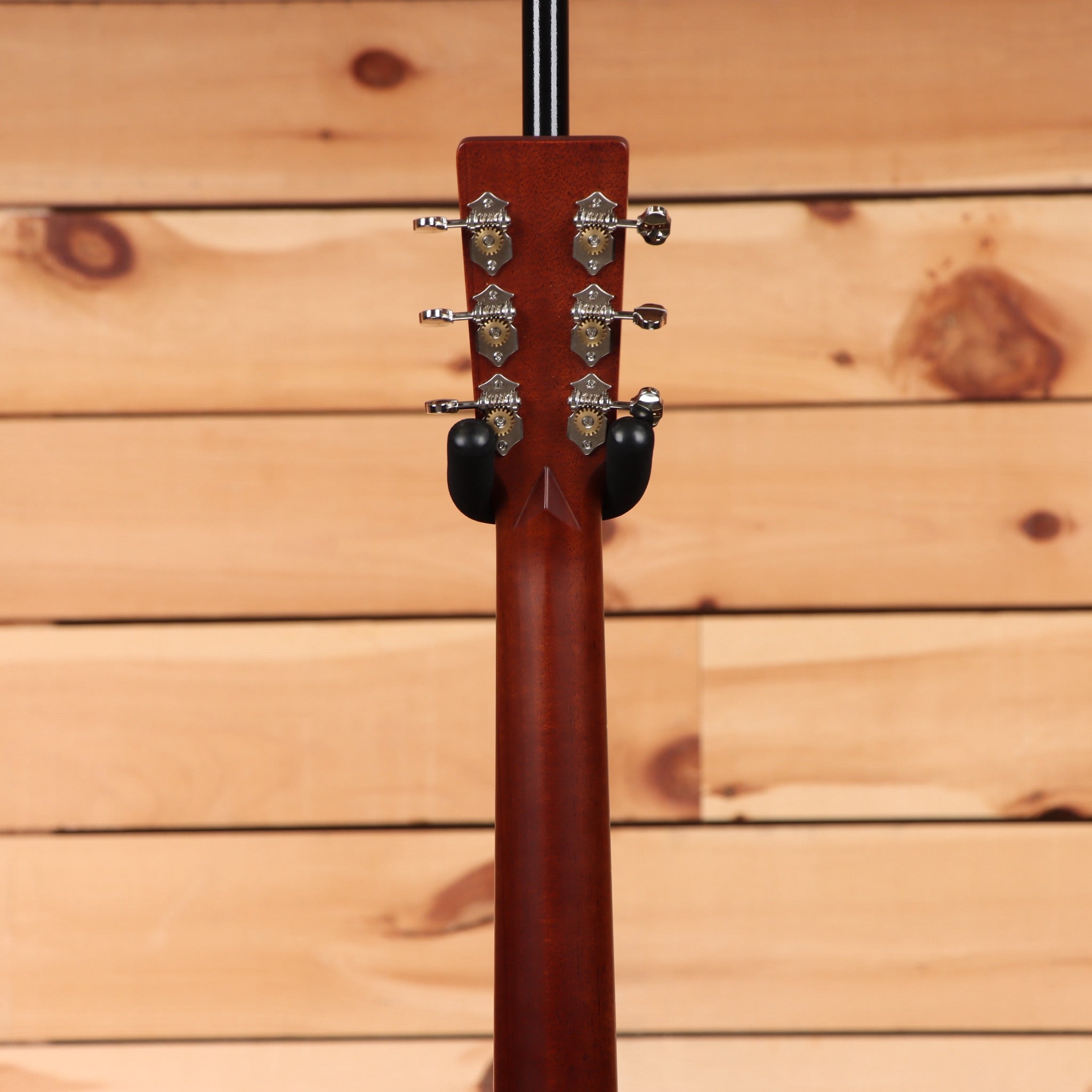Gallagher Bluegrass Bell acoustic guitar natural finish with chrome tuning machines
