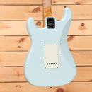 Fender Custom Shop Limited 1959 Special Stratocaster Journeyman Relic electric guitar Super Faded Sonic Blue with single-coil pickups