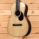 Eastman E20P dreadnought acoustic guitar natural finish pre-owned with dark pickguard
