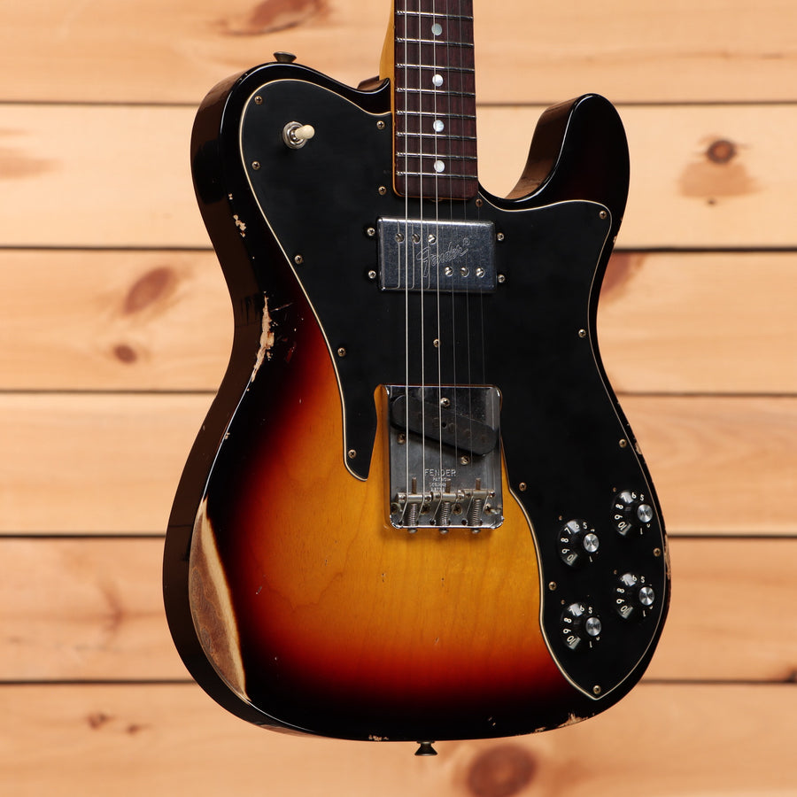 Fender Custom Shop Limited 70s Telecaster Custom Relic 3-Color Sunburst electric guitar with dual single-coil pickups