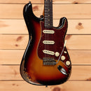 Fender Custom Shop Limited Roasted 1961 Stratocaster Super Heavy Relic electric guitar 3-Tone Sunburst with single-coil pickups
