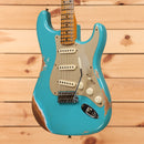 Fender Custom Shop Limited 1958 Stratocaster electric guitar Super Faded Aged Taos Turquoise with single-coil pickups and maple neck