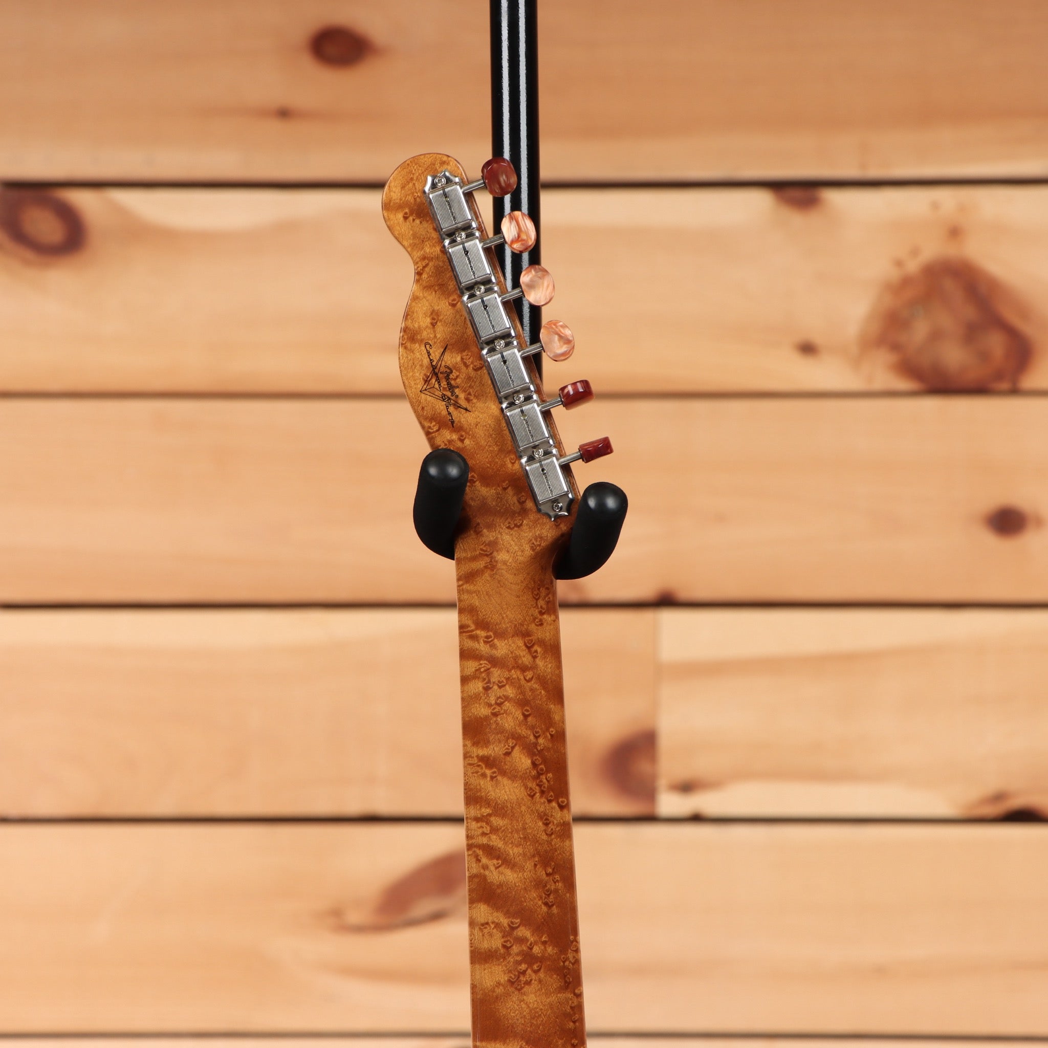 Fender Custom Shop Artisan Coco Thinline Telecaster electric guitar Aged Natural with chrome tuning machines