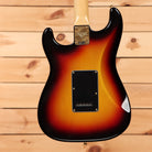 Fender Custom Shop Stevie Ray Vaughan Signature Stratocaster electric guitar 3-Color Sunburst with single-coil pickups