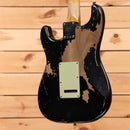 Fender Custom Shop Michael Landau 1968 Stratocaster Relic electric guitar aged black with mint green pickguard