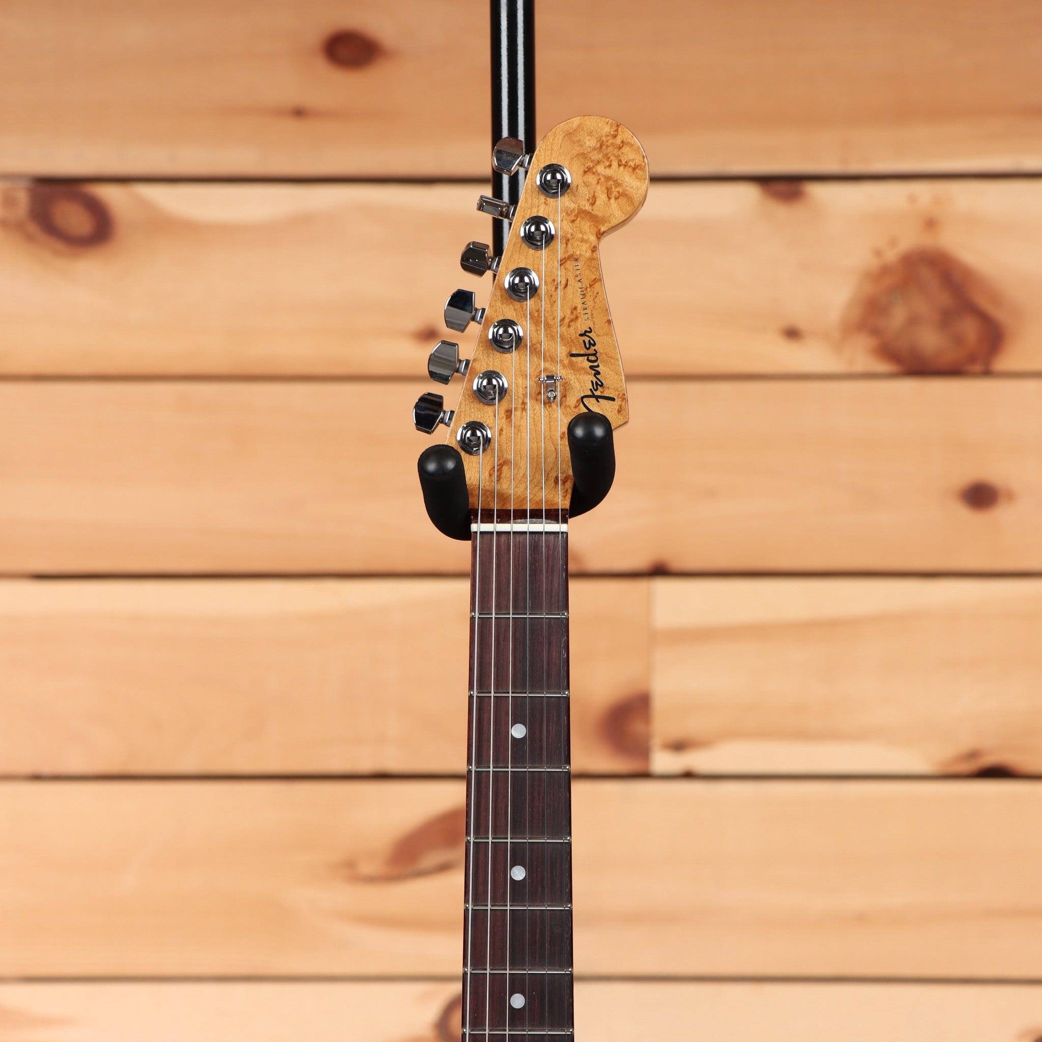 Fender Custom Shop American Custom Stratocaster NOS electric guitar Chocolate 3-Tone Sunburst with maple neck