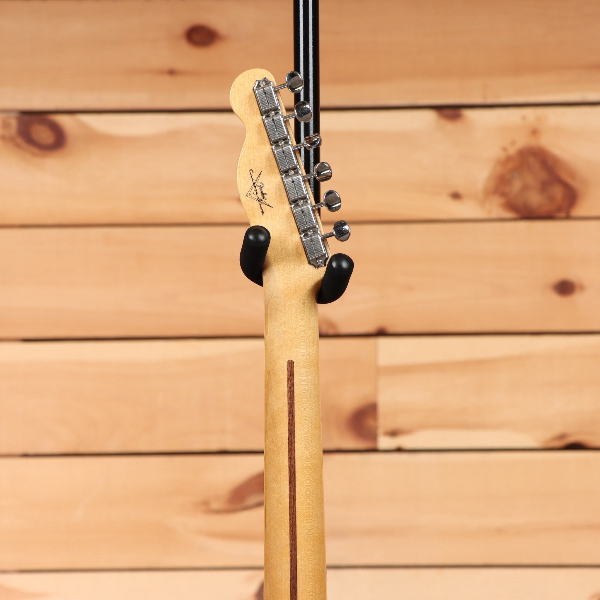 Fender Custom Shop 1952 Telecaster electric guitar Nocaster Blonde closet classic with single-coil pickups
