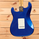 Fender Custom Shop 70th Anniversary Stratocaster electric guitar Bright Sapphire Metallic with maple neck and single-coil pickups