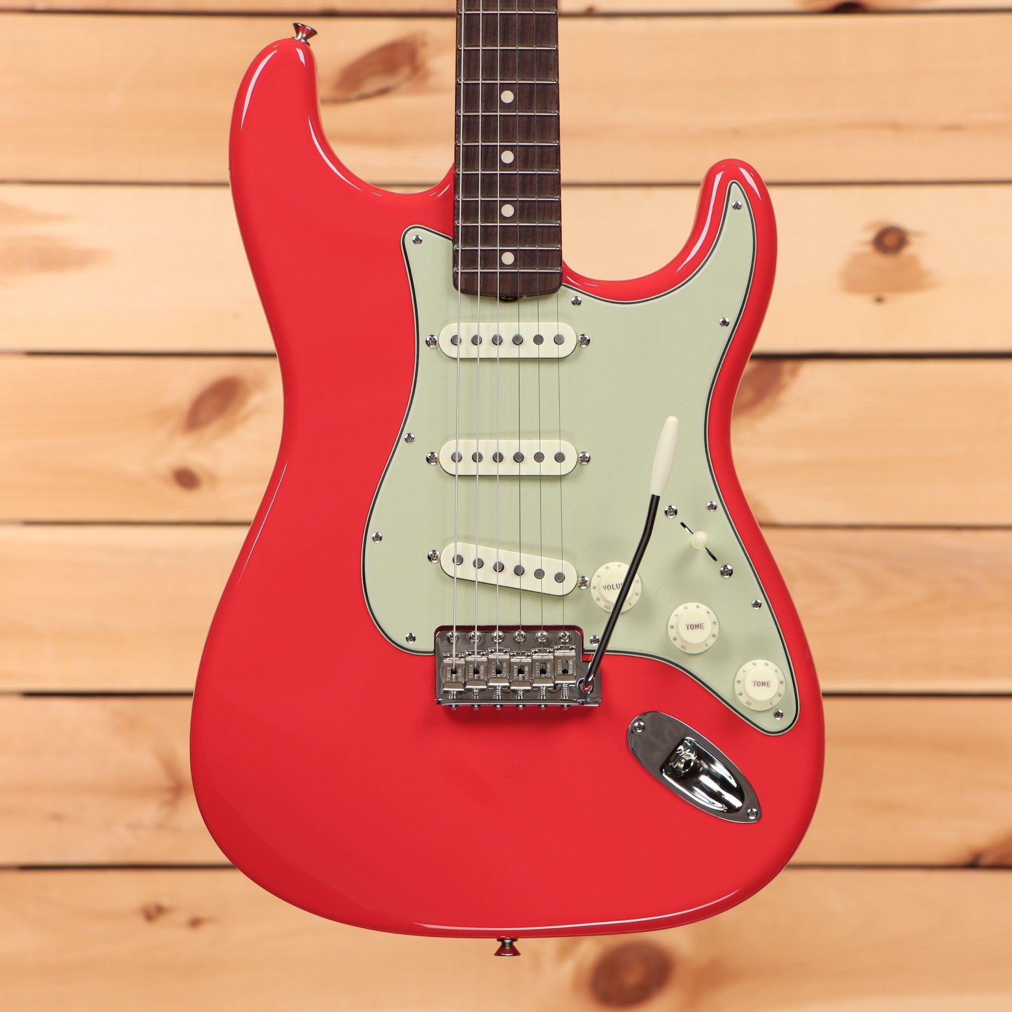 Fender Custom Shop Limited Kyle McMillin Masterbuilt 1963 Stratocaster electric guitar Fiesta Red with mint green pickguard and single-coil pickups