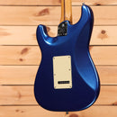 Pre-owned Fender American Ultra Stratocaster electric guitar Cobra Blue with cream pickguard and single-coil pickups