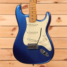 Pre-owned Fender American Ultra Stratocaster electric guitar Cobra Blue with maple neck and single-coil pickups