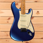 Pre-owned Fender American Ultra Stratocaster electric guitar Cobra Blue with maple neck and single-coil pickups