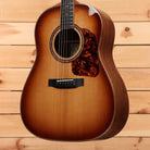 Gallagher G70 Custom dreadnought acoustic guitar sunburst finish with tortoiseshell pickguard