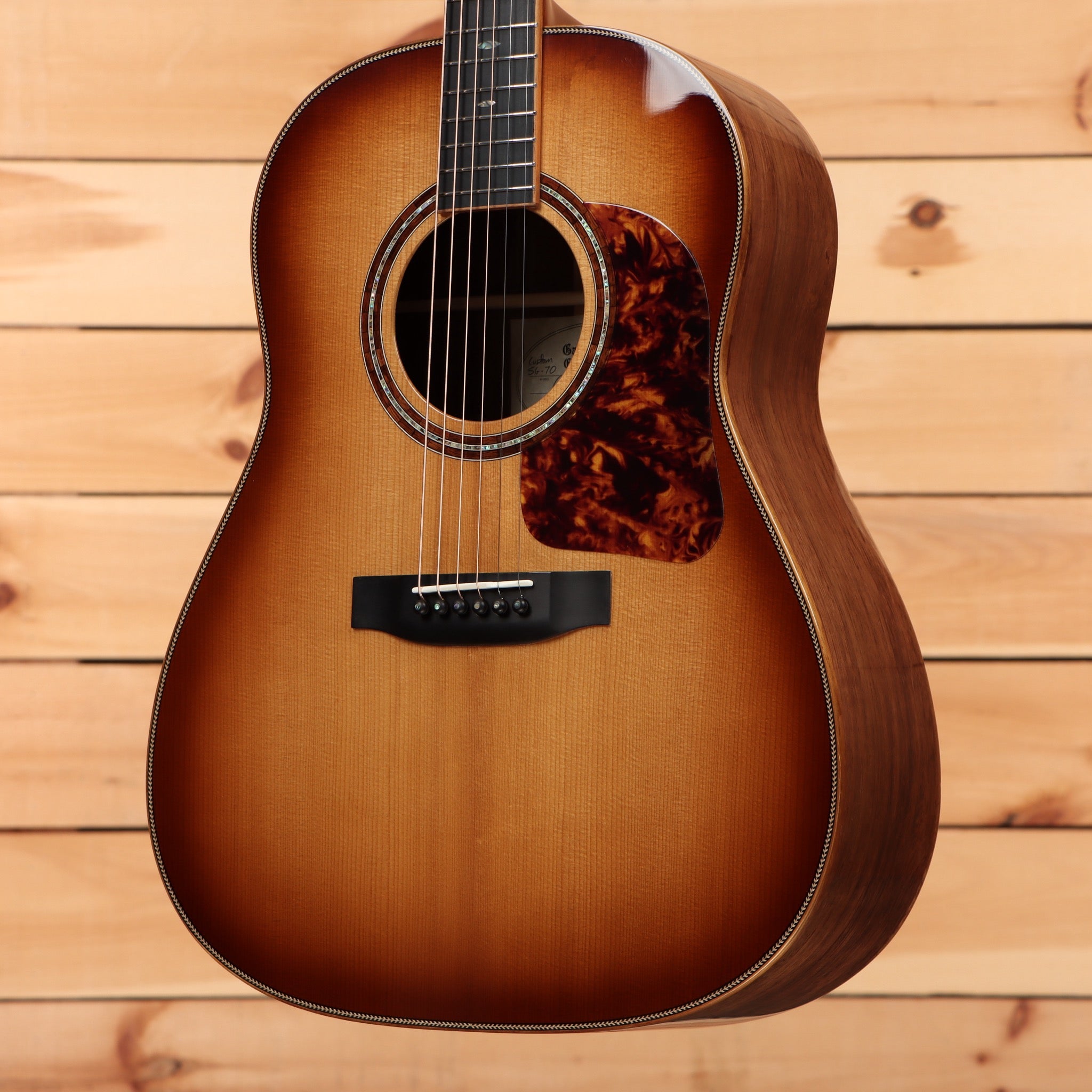 Gallagher G70 Custom dreadnought acoustic guitar sunburst finish with tortoiseshell pickguard