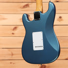 Fender Custom Shop Limited '64 L Series Stratocaster electric guitar Lake Placid Blue with single-coil pickups and maple neck
