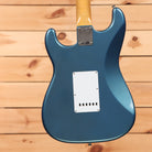 Fender Custom Shop Limited '64 L-Series Stratocaster electric guitar Lake Placid Blue relic aged with single-coil pickups