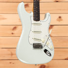 Fender Custom Shop Limited '64 L-Series Stratocaster electric guitar Olympic White with single-coil pickups and tremolo bridge