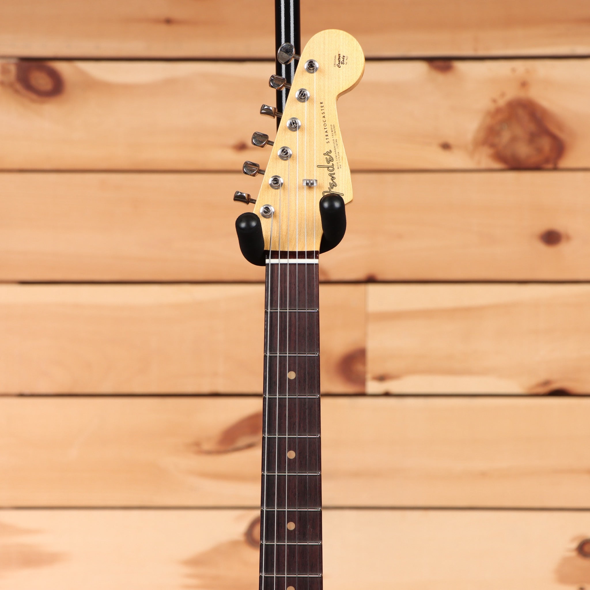 Fender Custom Shop Limited 1964 L-Series Stratocaster electric guitar Firemist Gold with maple neck and single-coil pickups